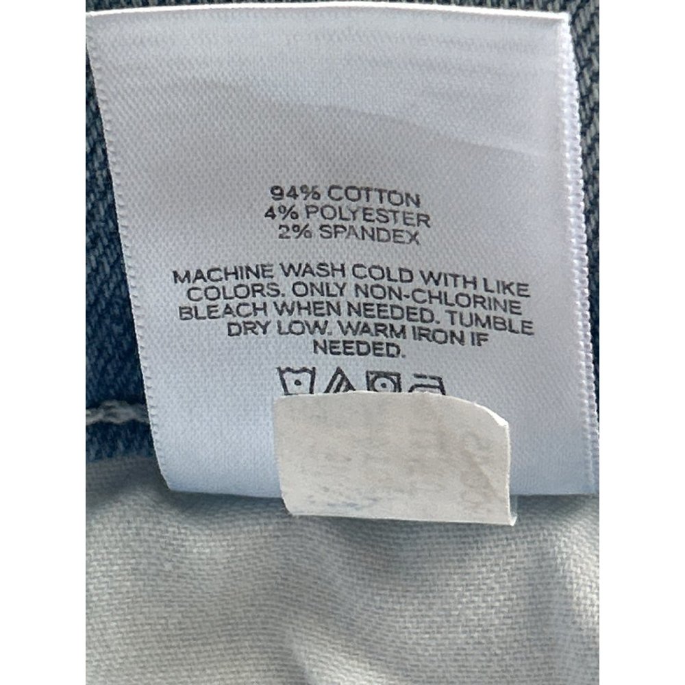 Express Cuffed Super High Rise Mom Shorts/Shortie, Size 2 R - Picture 6 of 9